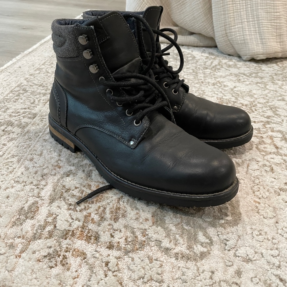 Aldo Black Leather Lace-Up Ankle Boots
